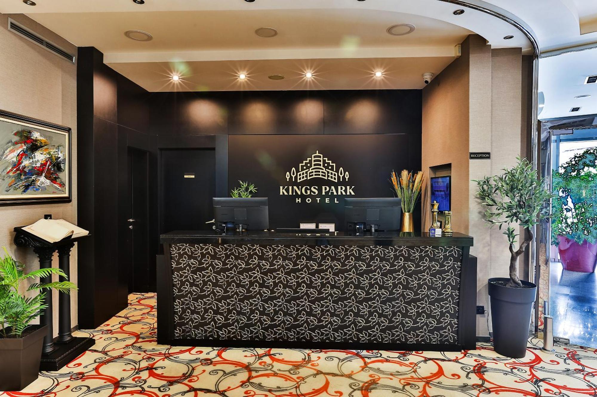 Kings Park Hotel Podgorica Exterior photo